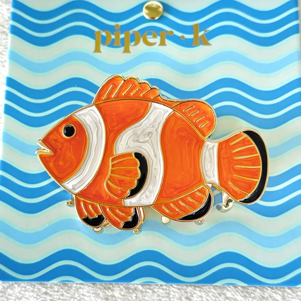 Piper K Clownfish Hair Claw Clip - Picture 2 of 5